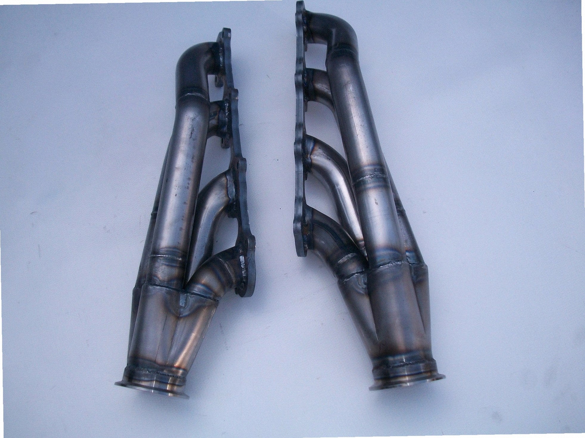 4.6 4V Modular / Fox Body Headers — passenger-side header with V-band flange and merge collector