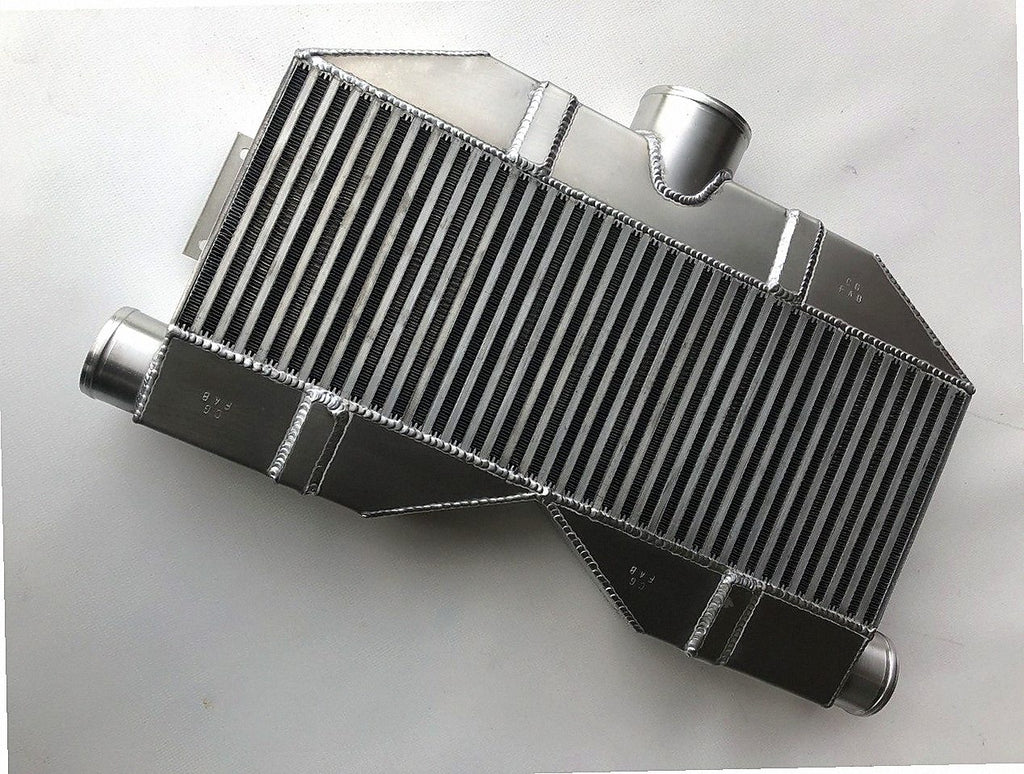 Twin Turbo Intercooler 1600 HP — TIG-welded aluminum end tank with charge pipe stubs