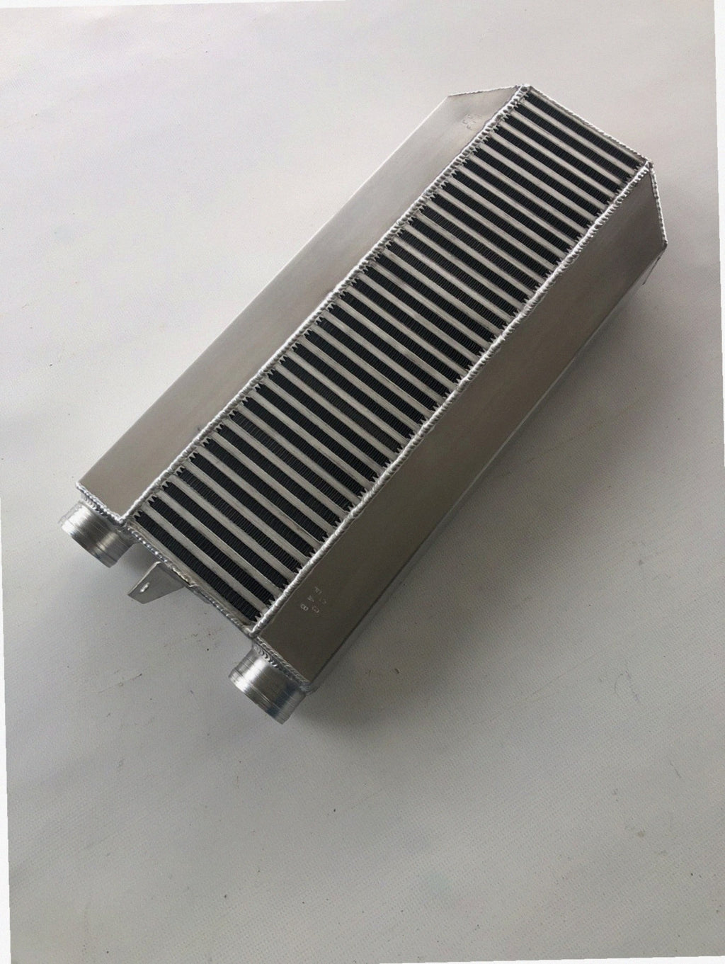 94/95 Turbo Intercooler 3" — TIG-welded aluminum end tank with charge pipe stubs