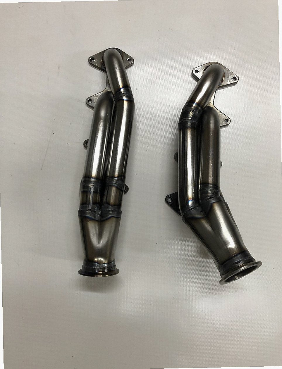 3 Valve Turbo Headers — facing-forward tubular turbo headers in mild steel with V-band flanges and CNC head flanges