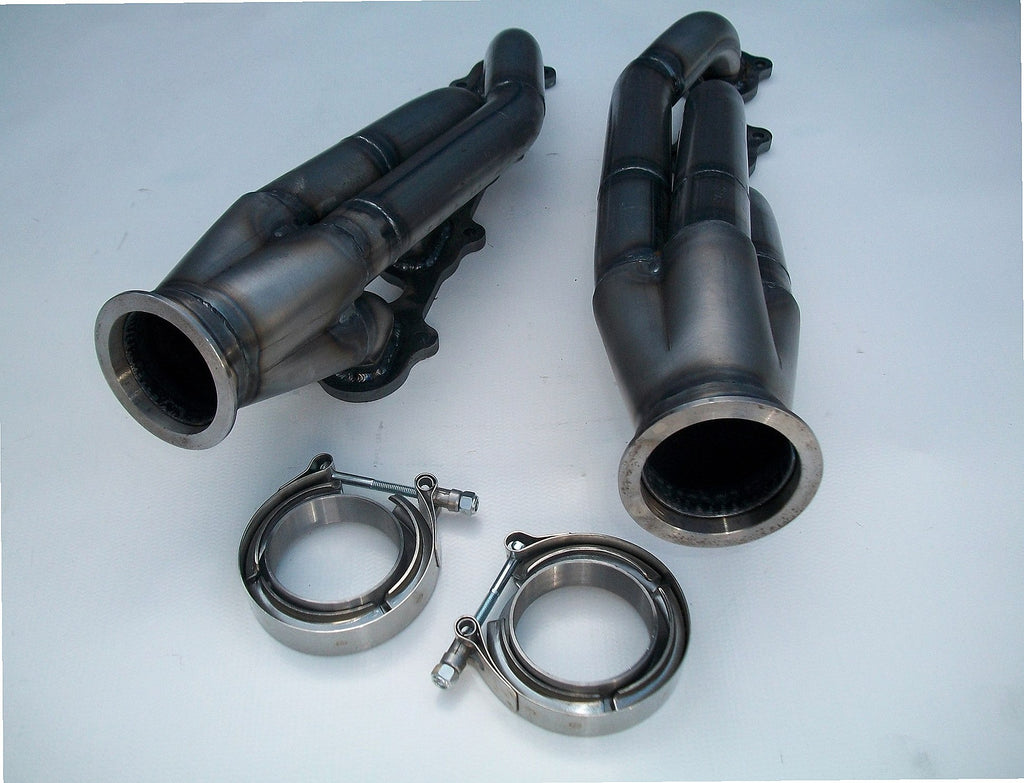 5.4 2V Racing Headers — detail view of merge collector, flex bellow joint, and V-band connection
